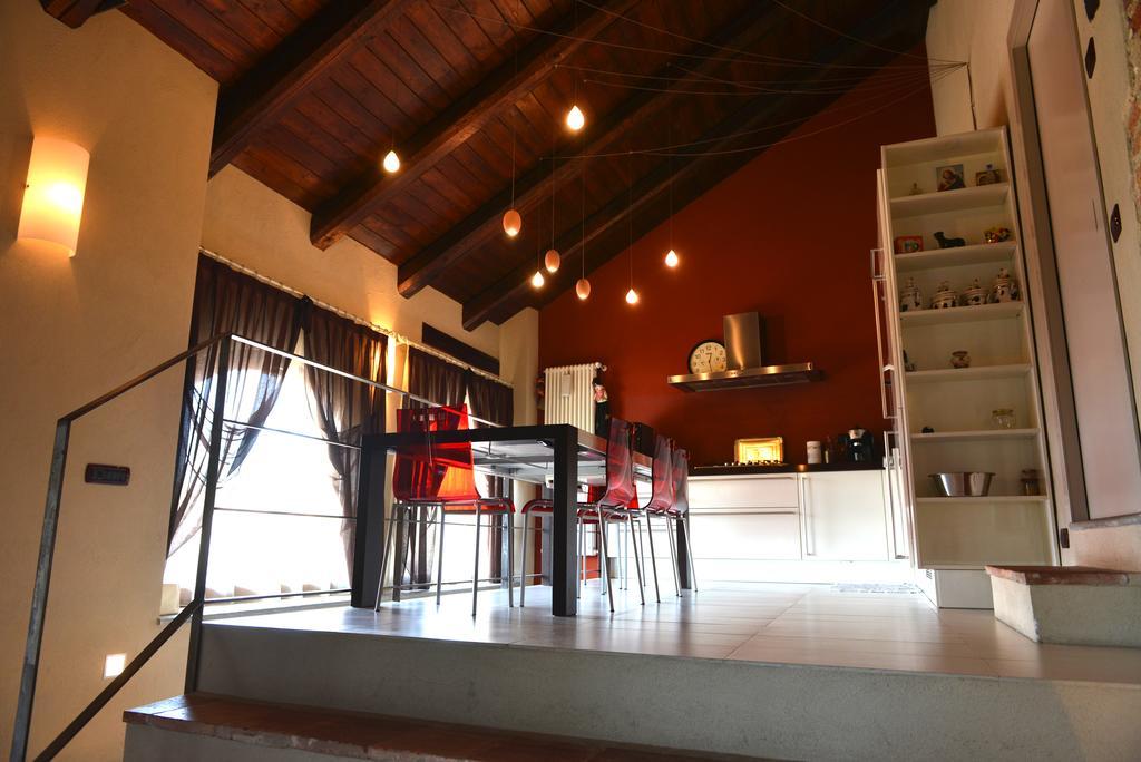 Casa Vacanze Il Brichet モンドヴィ 部屋 写真
