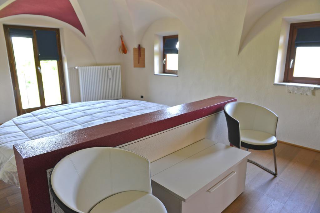 Casa Vacanze Il Brichet モンドヴィ 部屋 写真